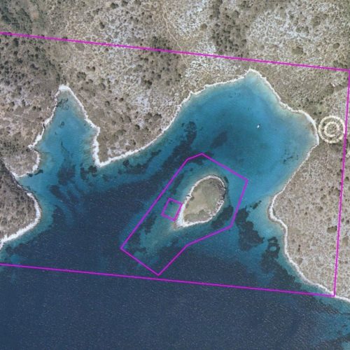 Three topographic plans were made of the whole area around A. Petros and its bays; including geological and archaeological features of interest was a crucial part of this season’s work.